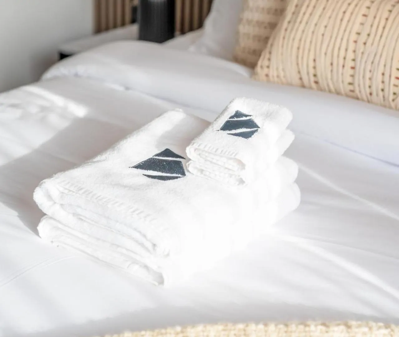 Apartamento Serene Family Haven With Gym Pool And Sauna Dubai Emirados Árabes Unidos
