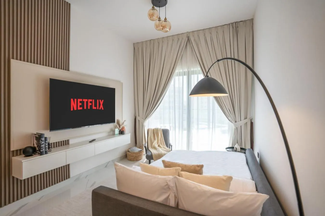 Serene Family Haven With Gym Pool And Sauna Dubai United Arab Emirates